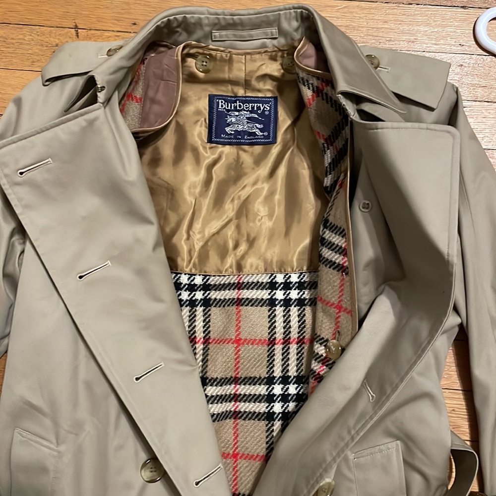 Vintage Burberry Raincoat size 44
